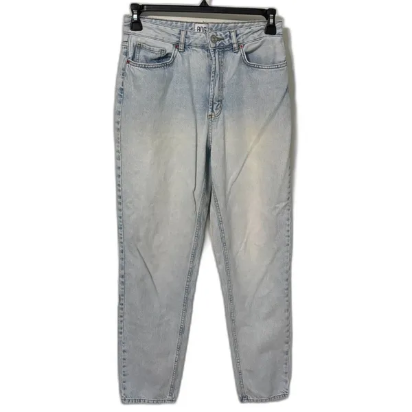 BDG Urban Outfitters Mom Jeans W28 High Rise Light Wash 100% Cotton Denim - Image 4