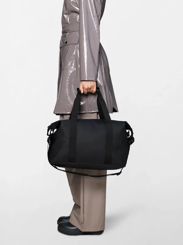 NWT Rains Hilo Weekend Overnight Bag size small waterproof black - Image 3