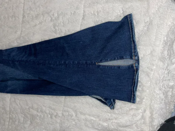 American Eagle Slit Side Flare Jeans sz.00 - Image 4