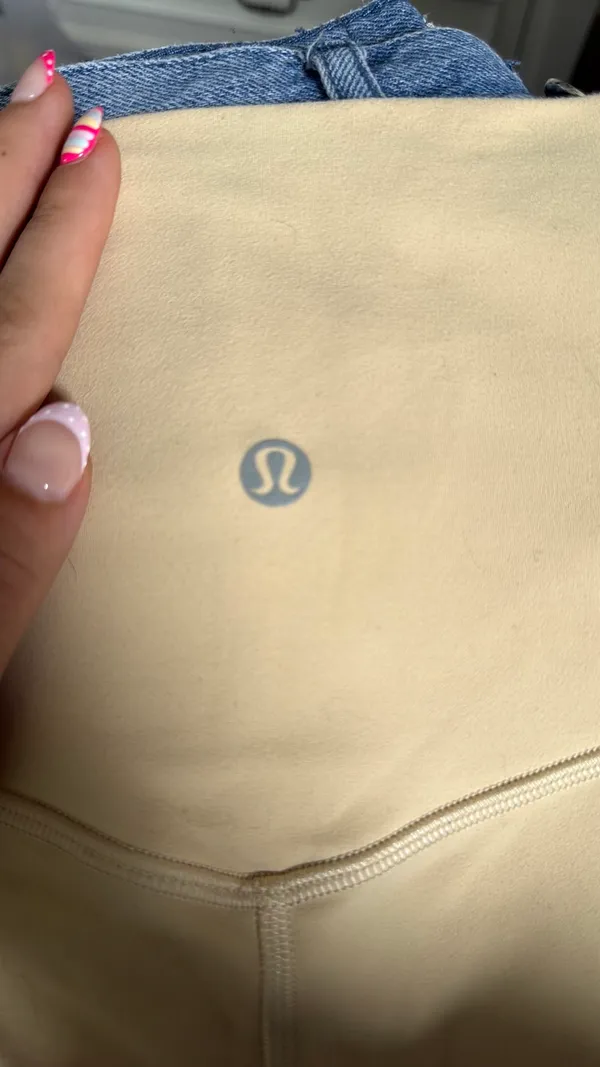 Lululemon Biker Shorts 6" Tan Align - Image 4