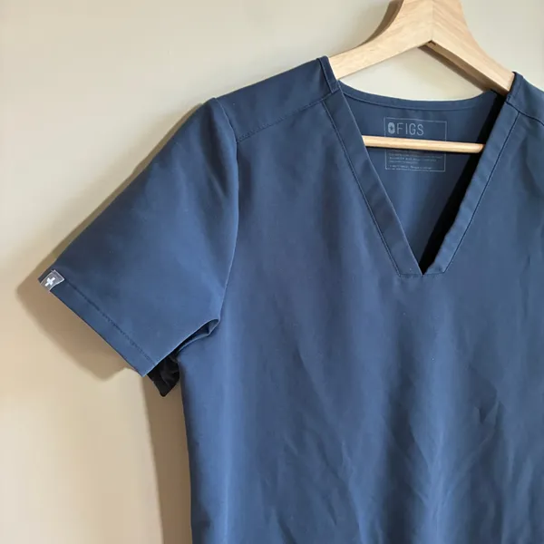 Figs Technical Collection navy blue casma v-neck scrubs top women's size small - Image 2