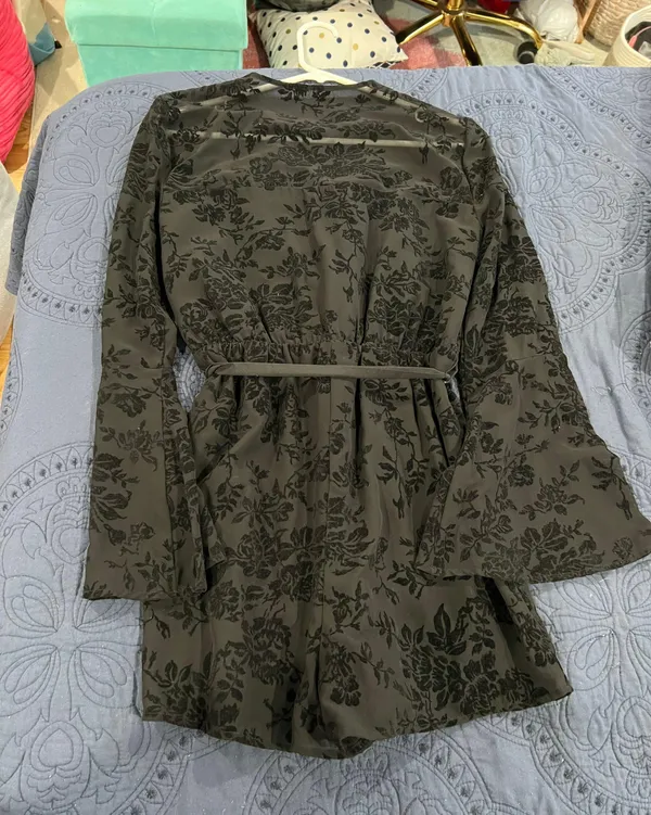 Velvet Embossed Romper - Image 3