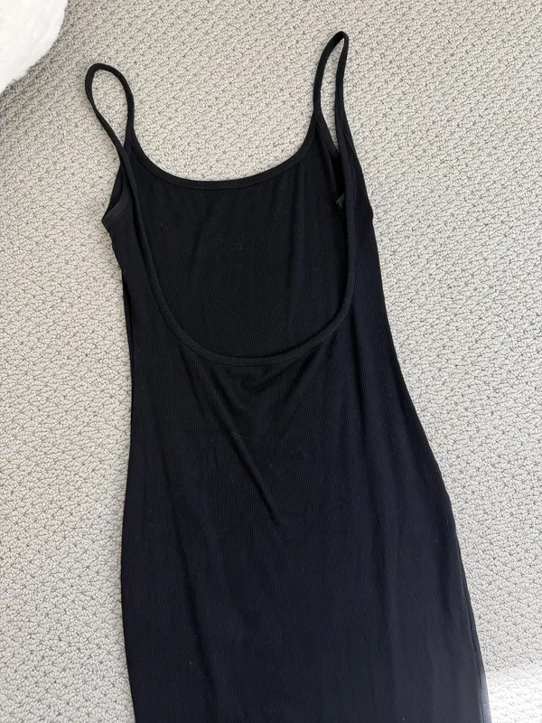 Amazon Black Maxi Dress Open Back - Image 2
