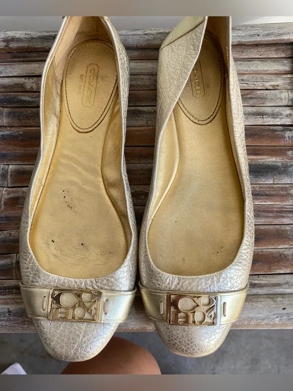 Coach Plaze ballet flats gold metallic crackle texture classic fall work office - Image 6