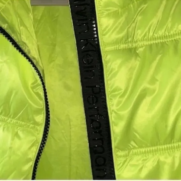 Calvin Klein Performance Green Oversized
Mock Neck Vest(Size XS) - Image 10