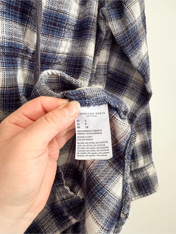 American Eagle Plaid Button Down With Hood Blue Size Small - Image 5