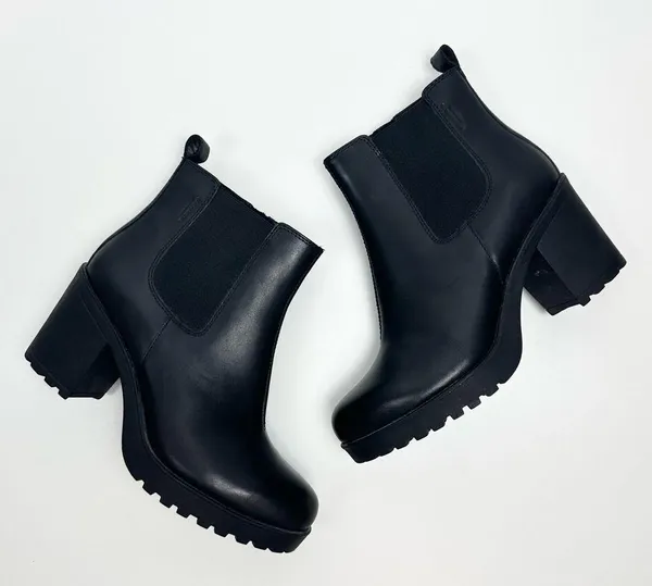 Vagabond Grace Heeled Ankle Boots - Image 2