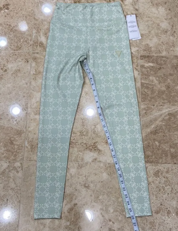 Guess 🛍️*Matching set* Caitlin Leggings & Active Top.XS.NWT - Image 4