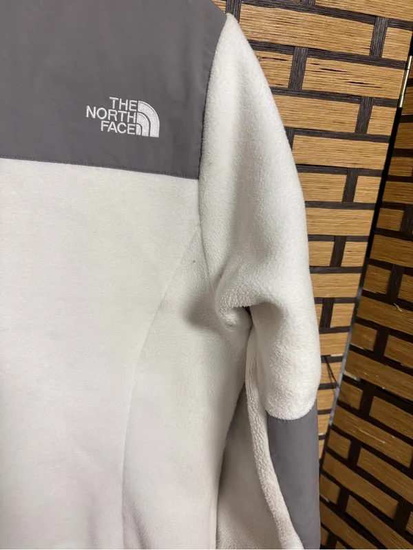 The north face white polartec fleece size large - Image 12
