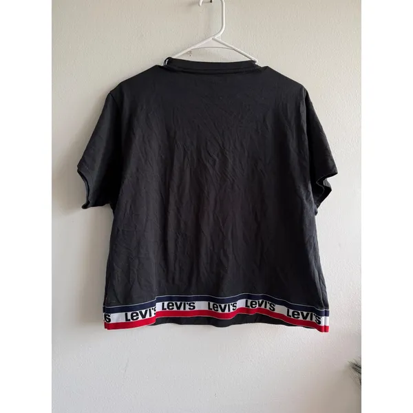 Levis Womens Black Cropped Logo Hem T-Shirt Short Sleeve Crew Neck 393890027 XS - Image 4
