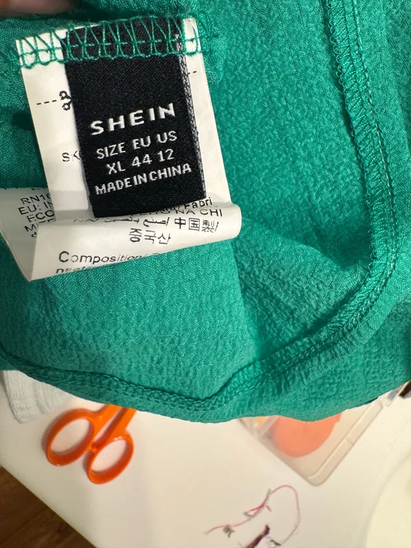 Women’s Green Blouse - Image 2