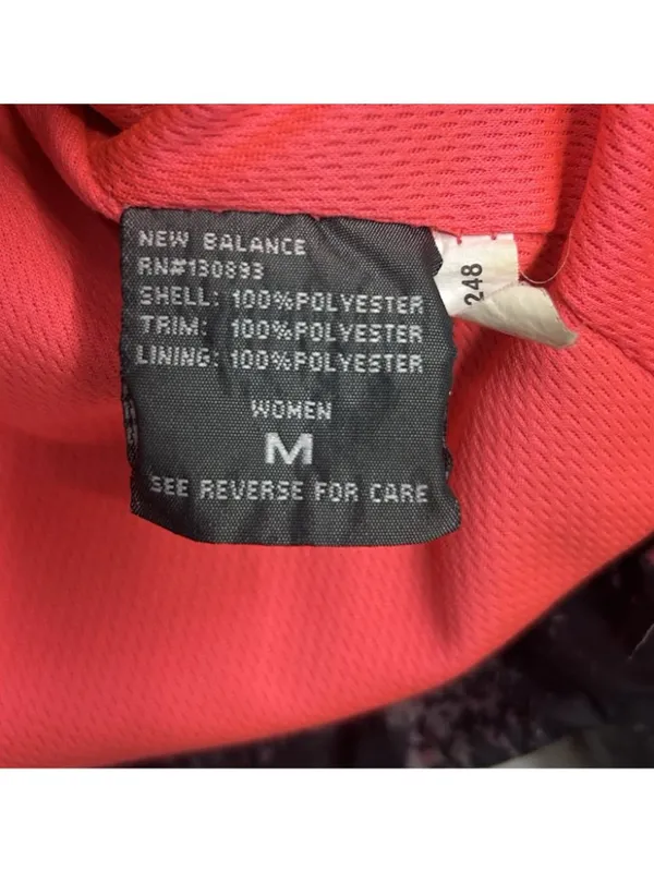New Balance Women Windbreaker Jacket Size Medium Pink Burgundy Hooded Full Zip - Image 5