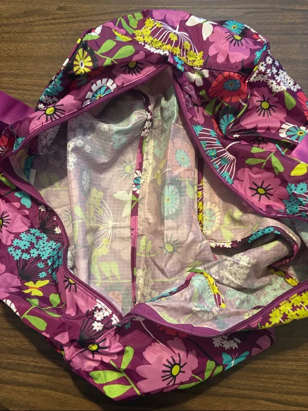 NEW Vera Bradley Duffle Flutterby Bag Bright Floral Purple Weekender - Image 3