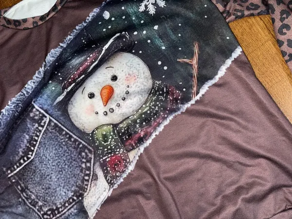 Unbranded Women’s Snowman Leopard Sweatshirt Size XL Brown Lightweight - Image 2