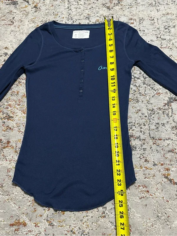 Aeropostale Y2K Long Sleeve Henley Shirt size Medium blue - Image 7