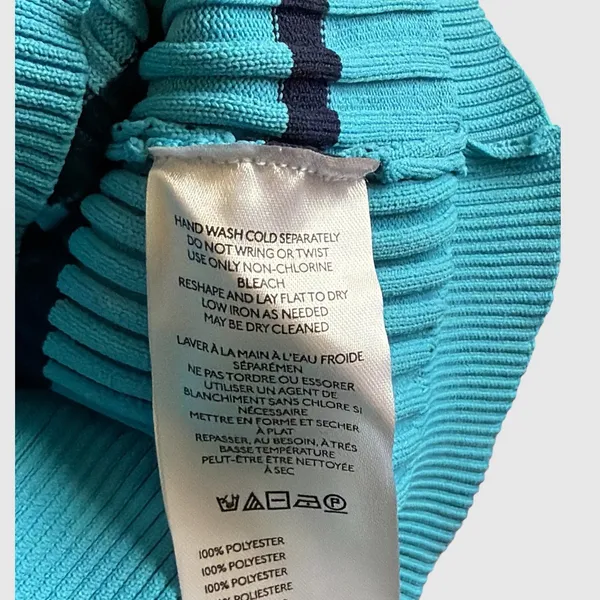 Urban Outfitters UO Tessa Buttoned Off-The-Shoulder Women’s Small Sweater NWOT - Image 6