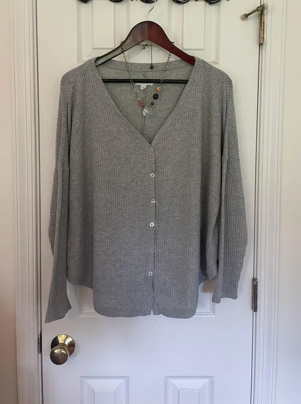 Target Colsie Grey Waffle Knit Button Down Thermal - Image 6