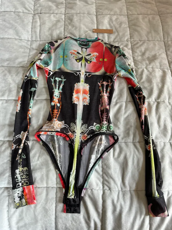 SKIMS Summer Mesh Long Sleeve Bodysuit - Image 4