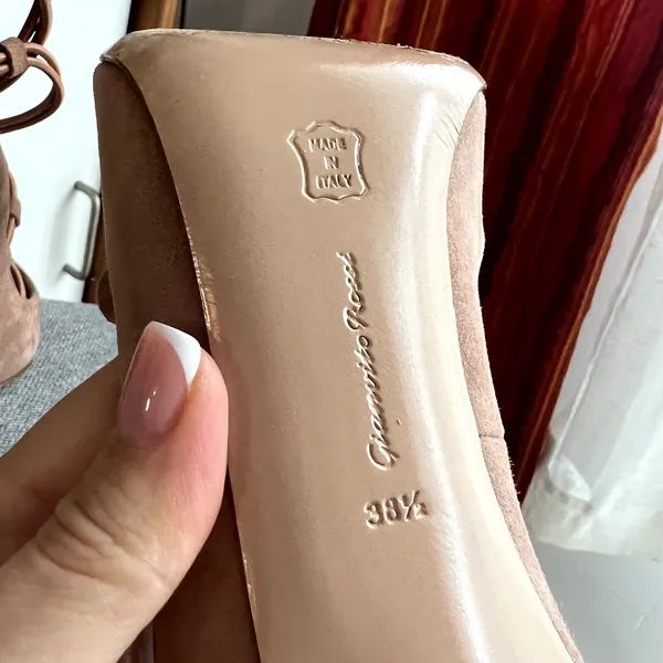 gianvito rossi marquis suede pumps straps size 38.5 38 1/2 dust pink - Image 4