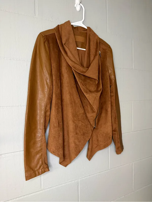 Blank NYC Suede & Leather Mixed Media Drape Front Jacket in Cognac Brown Size Sm - Image 5