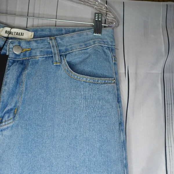 RealTakai Barrel Leg Baggy Light Wash Blue Denim Jeans NWT - Image 6