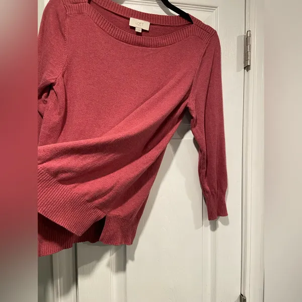 Loft Size M Burgundy Boat Neck 3/4 Sleeve Pullover Knit Top Split Hem Sweater - Image 10