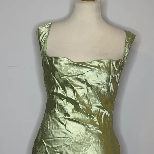 SHEIN - Green Floral Detailed Dress With Open Upper Back - Image 4