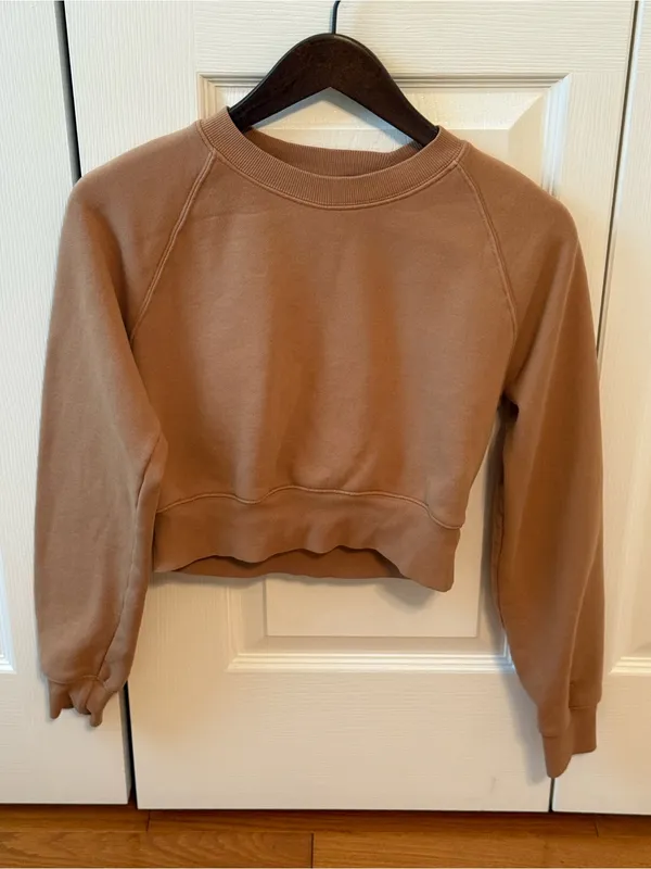 Aritzia Tna Perfect Fleece Crewneck in Tan - Image 2