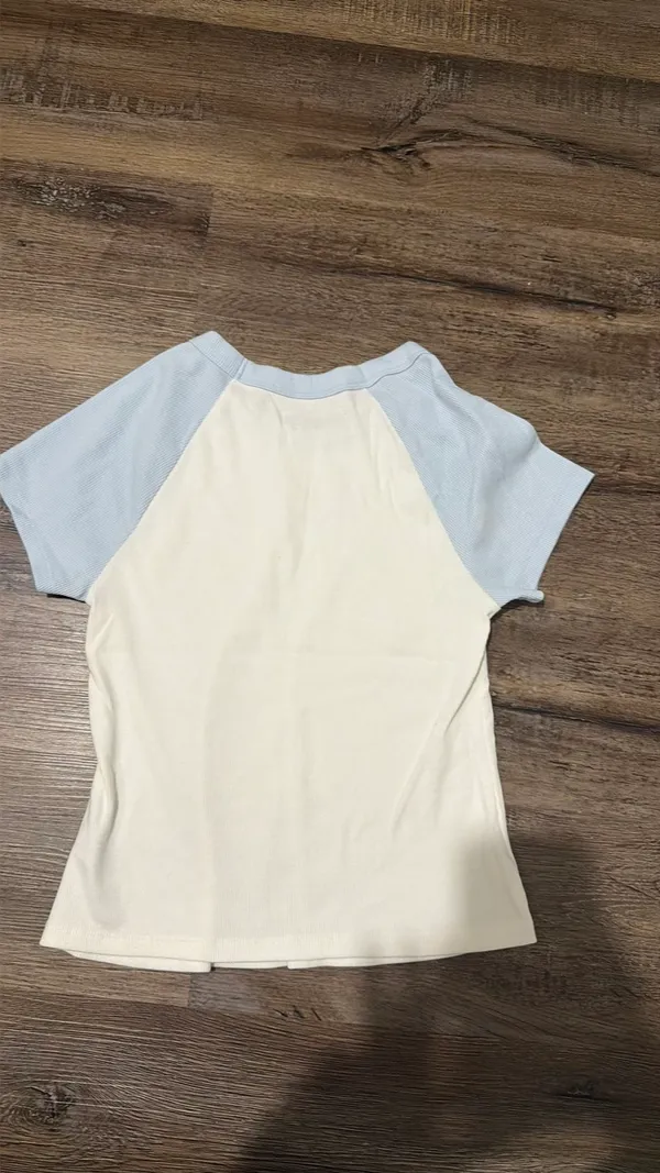 Old Navy Tee - Image 3