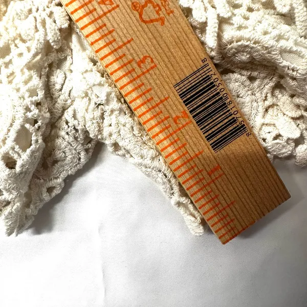NWOT Rebellion Intricate Crochet Lace High-Waist Shorts, Boho Chic Women Med. - Image 4
