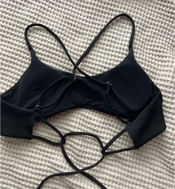 venus black bikini top - Image 2
