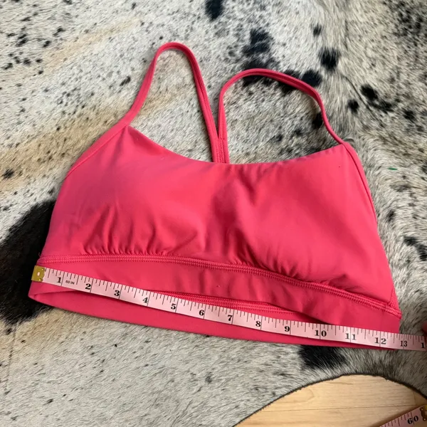 LULULEMON Flow Y Bra Nulu *Light Support A-C Cup Size 8 Sport Bra Pink‎ - Image 6