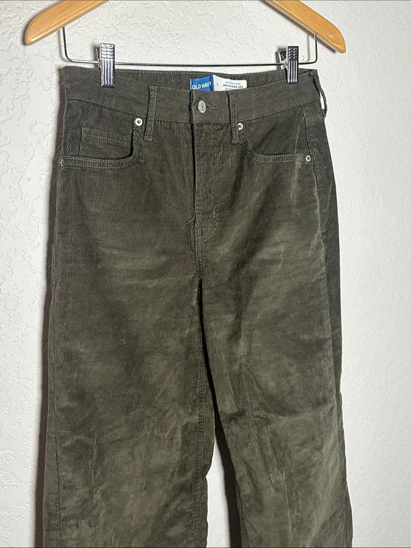 NEW Old Navy High Waist Sky-Hi Wide Leg Corduroy Pants Size 2 Olive Green Fall - Image 3