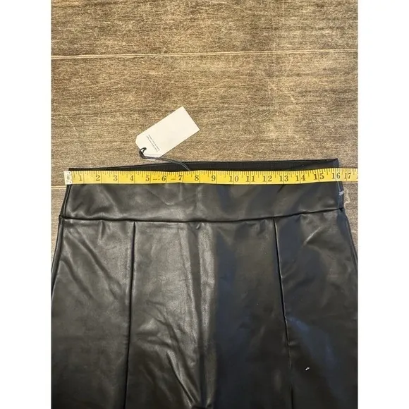 Abercrombie & Fitch Vegan Leather Leggings Size XL High Rise Zipper Ankle Black - Image 9