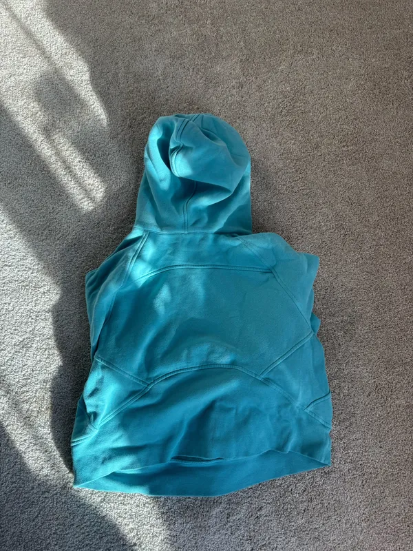 Lululemon Scuba Hoodie - Image 6