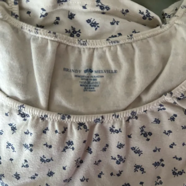 Floral Brandy Melville Baby Tee - Image 2