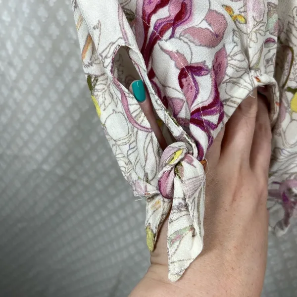 Anthropologie Maeve White Pink‎ Floral Pernille Tie Sleeve Top - Image 6