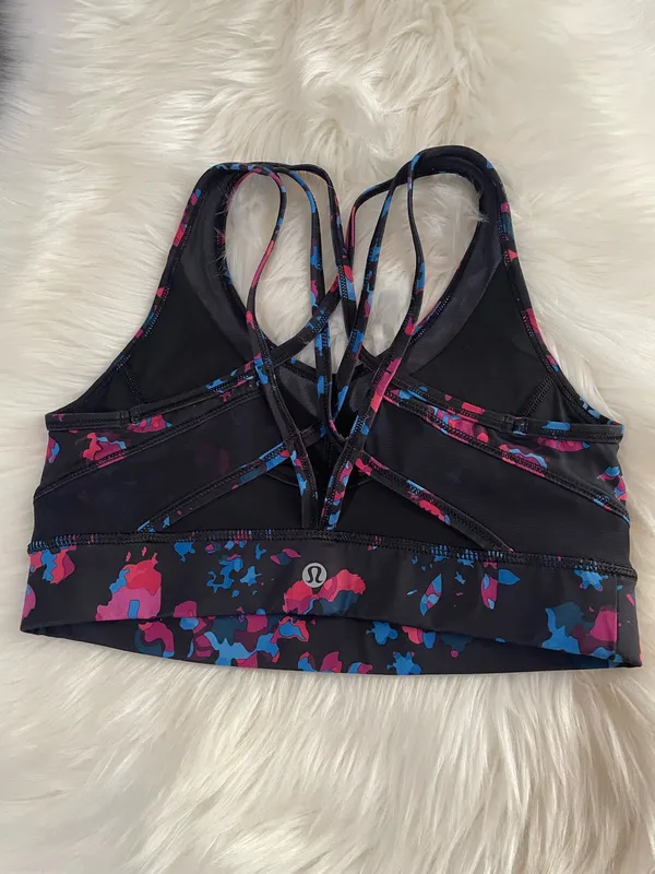Lululemon Strap Lululemon Strap It Like Its Hot Bra It Like Its Hot Bra size 4 great condition - Image 5