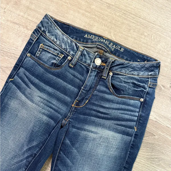 •AMERICAN EAGLE• SKINNY JEANS - Image 5