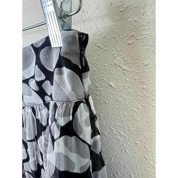 Express Design Studio Black Grey Silk Abstract Pebble‎ Print Bubble Mini Skirt 6 - Image 4