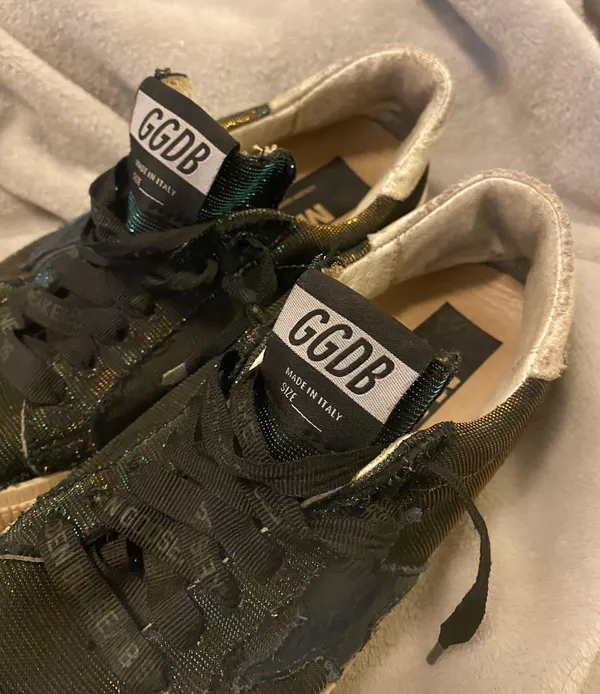 Golden Goose Sneakers - Image 5