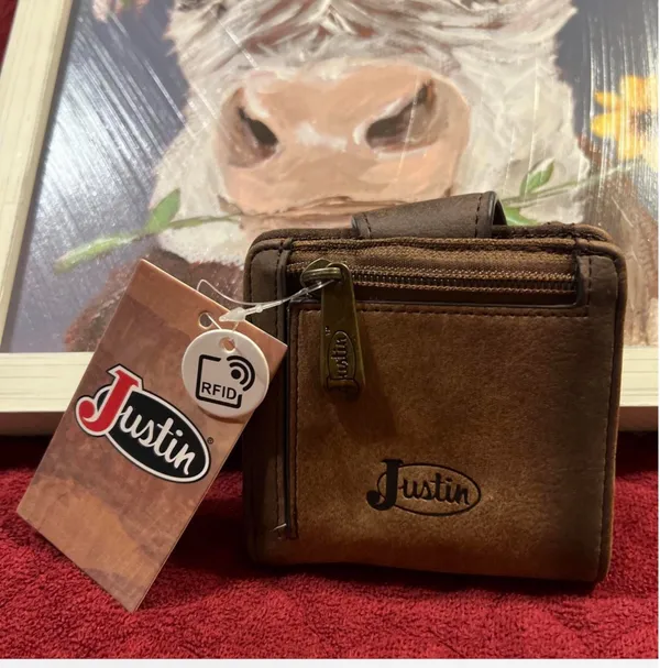Justin Women's Burnished With Anti Brass Studs Wallet - Brown - Image 3