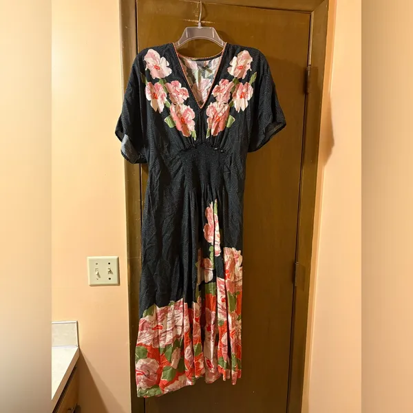 Anthropologie Blank London Tatiana Black & Pink Floral Kaftan Midi Dress - Image 3