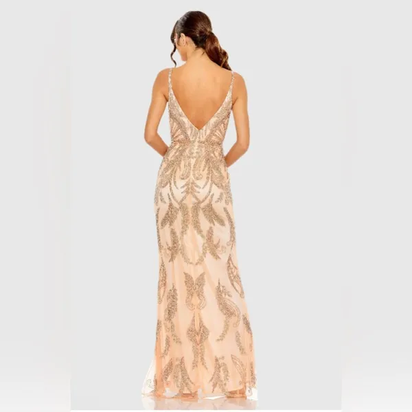 New Mac Duggal Pink V-Neck Sequin Embellished Gown Style 6015 – Apricot – Size 6 - Image 13