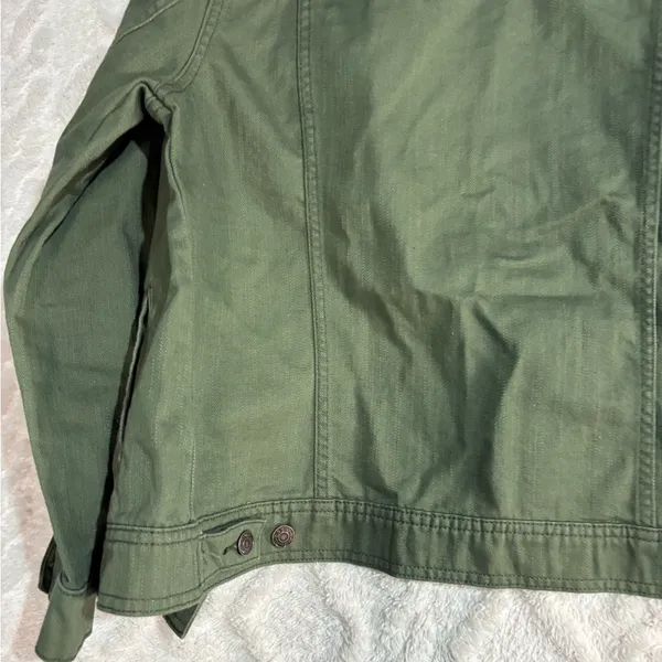 Old navy green cargo jacket large runs very small - Image 5