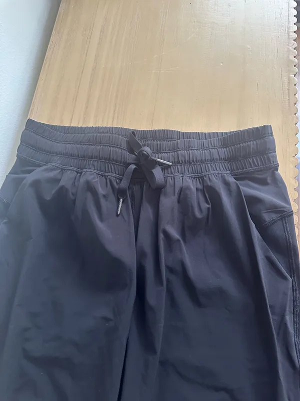 Lululemon Namaskar Crop Black 4 - Image 3