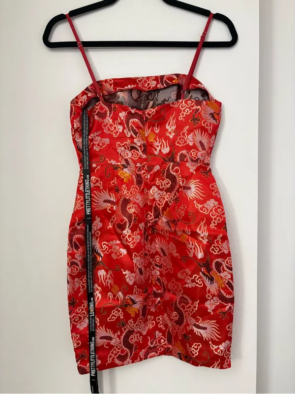 NWT PrettyLittleThing Red oriental Dragon-Print bodycon dress - Image 5
