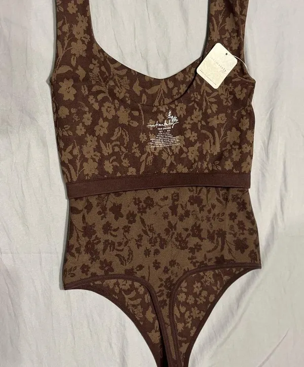 Free People PRINTED CLEAN LINES Clean Lines Bodysuit Size M/L - Image 14
