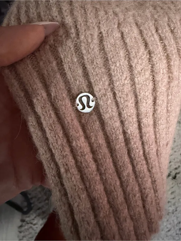 lululemon athletica Beige Crewneck Knit Sweater - Image 5