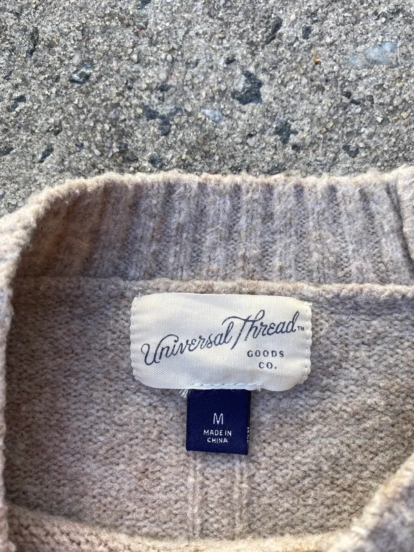 Universal Threads Cropped Sweater - Image 3